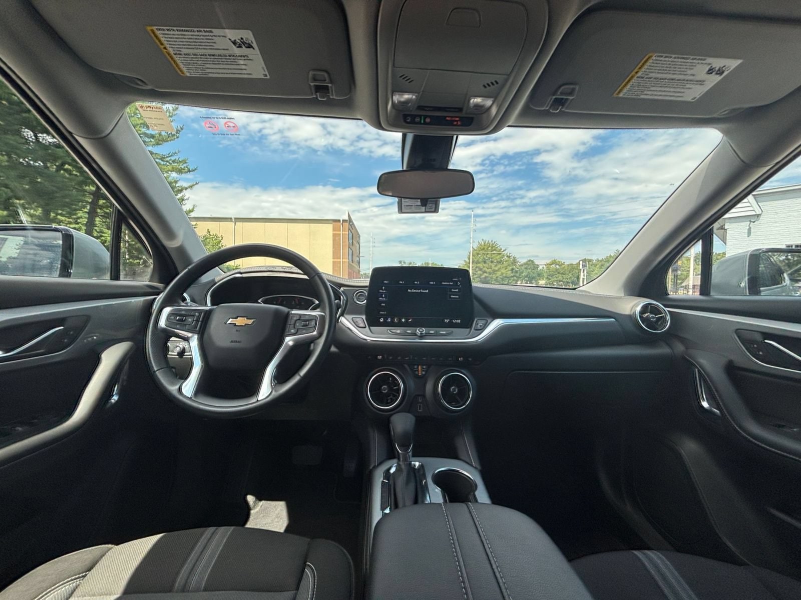 Thumbnail: 2026 Chevrolet Blazer - 33