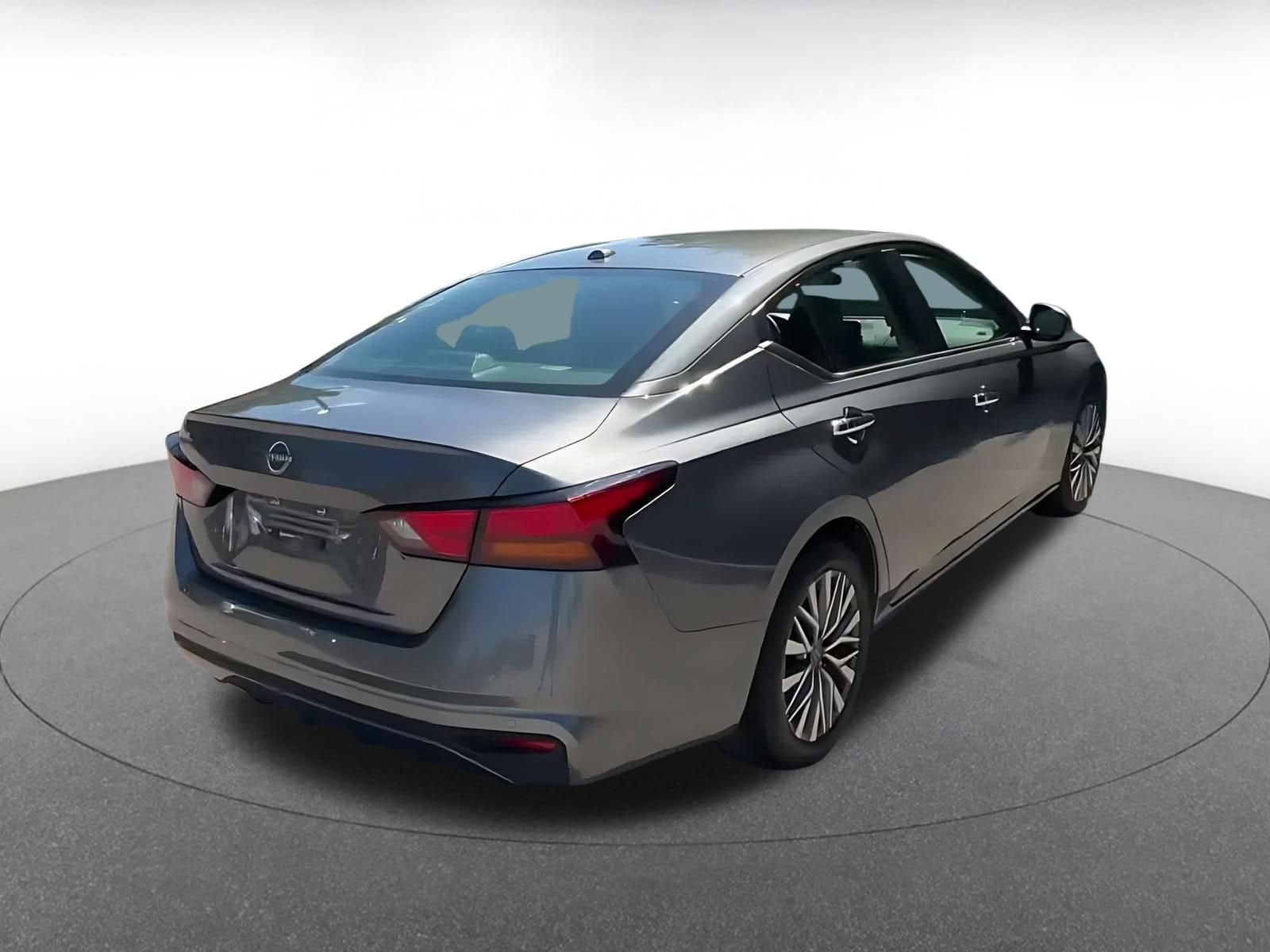 Thumbnail: 2025 Nissan Altima - 13