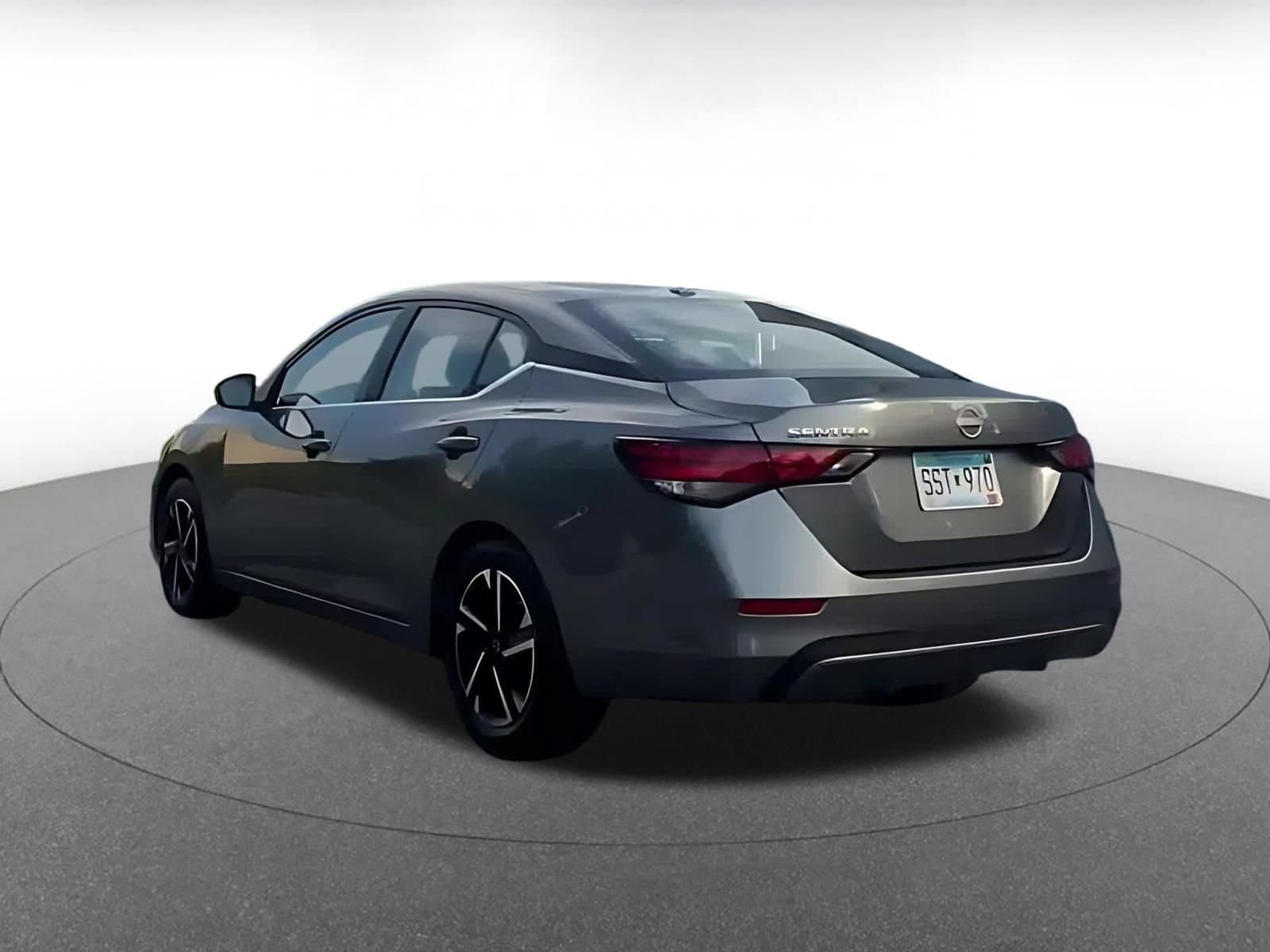 Thumbnail: 2025 Nissan Sentra - 10
