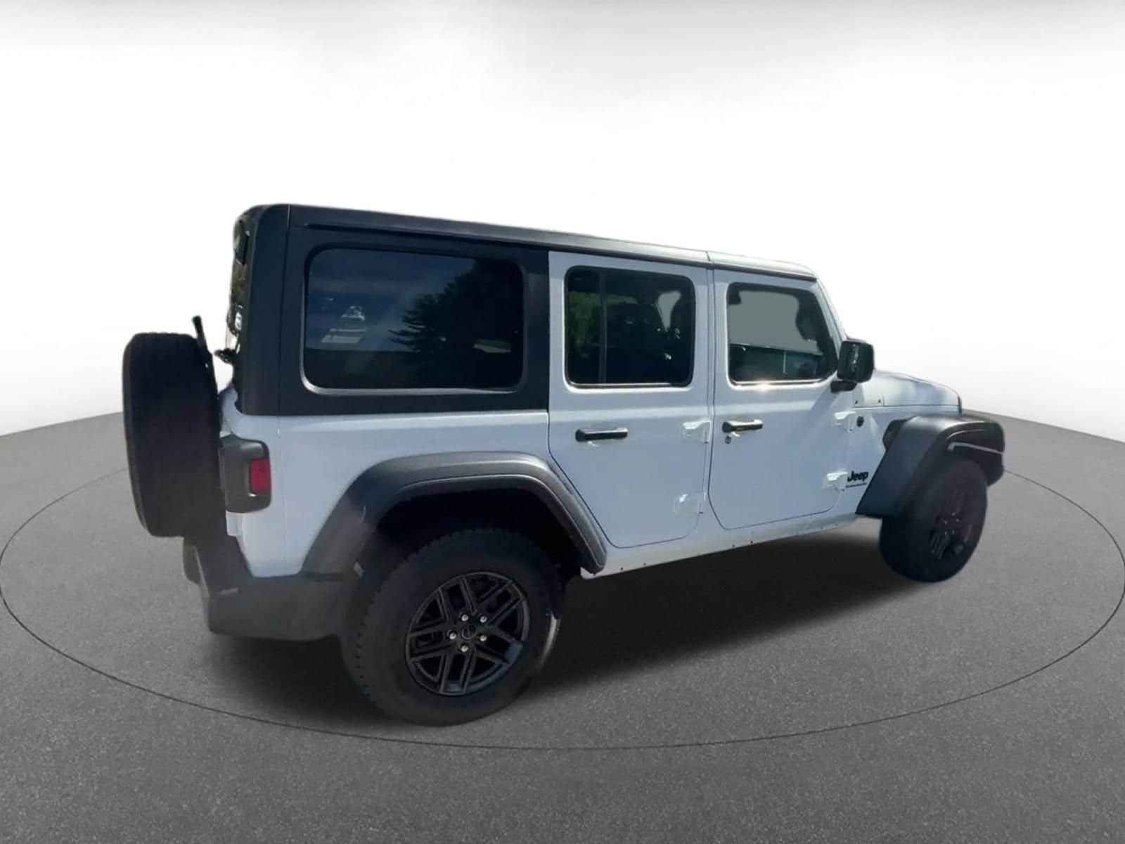 Thumbnail: 2025 Jeep Wrangler - 13