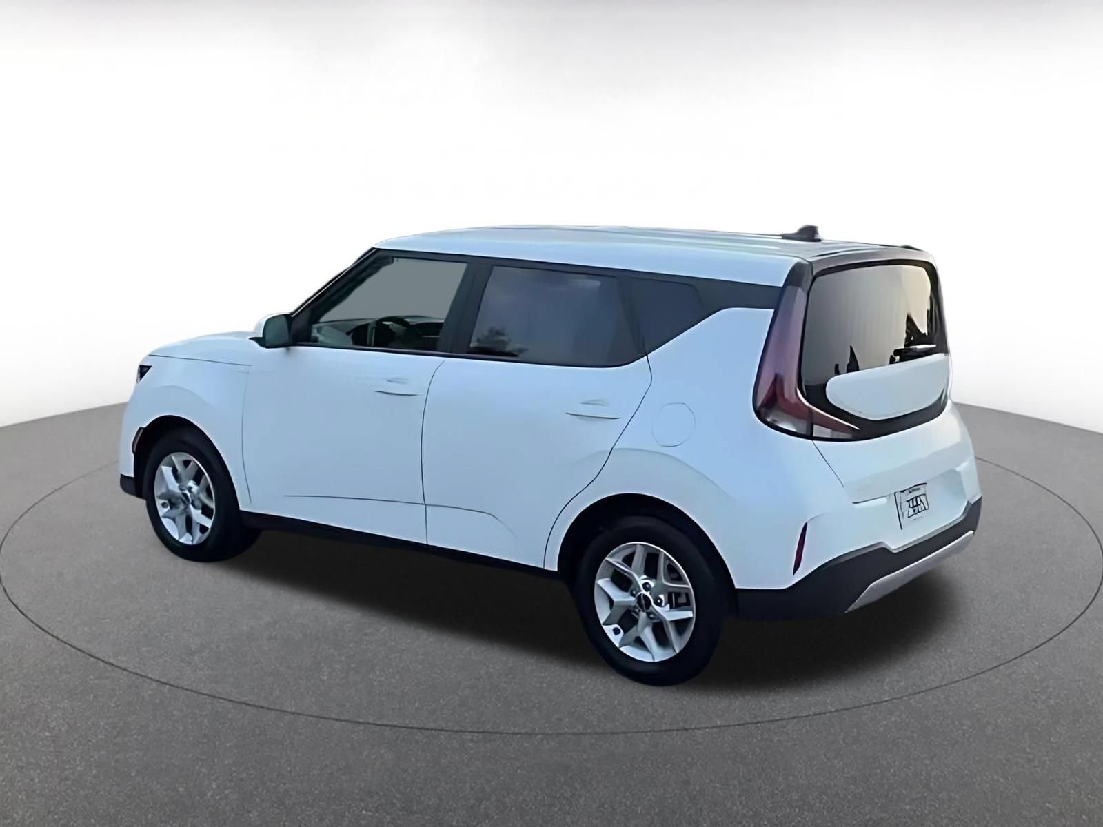 Thumbnail: 2025 Kia Soul - 8