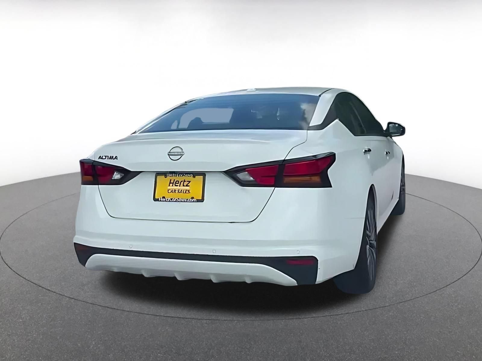 Thumbnail: 2025 Nissan Altima - 13