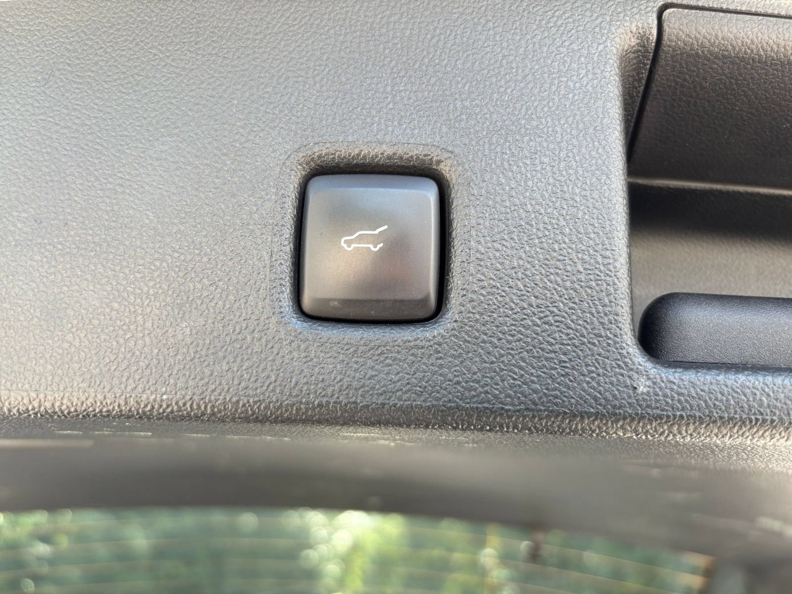 Thumbnail: 2024 Ford Escape - 22
