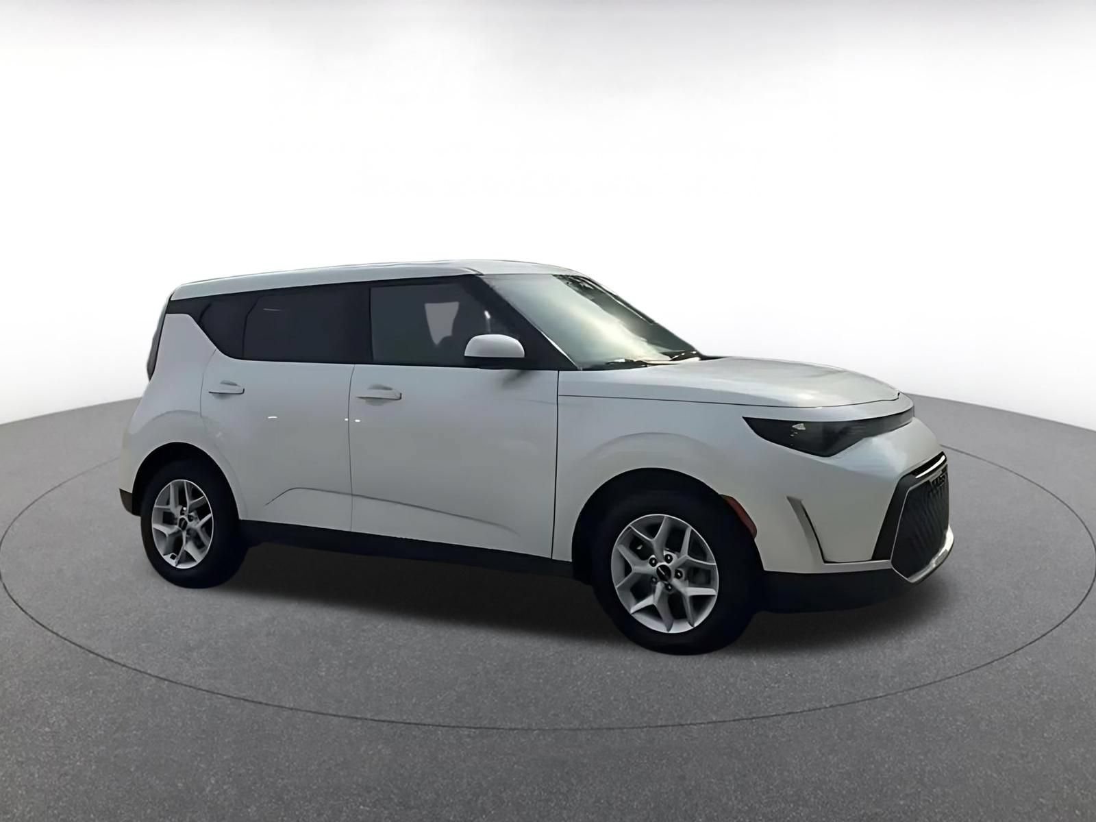 Thumbnail: 2025 Kia Soul - 2
