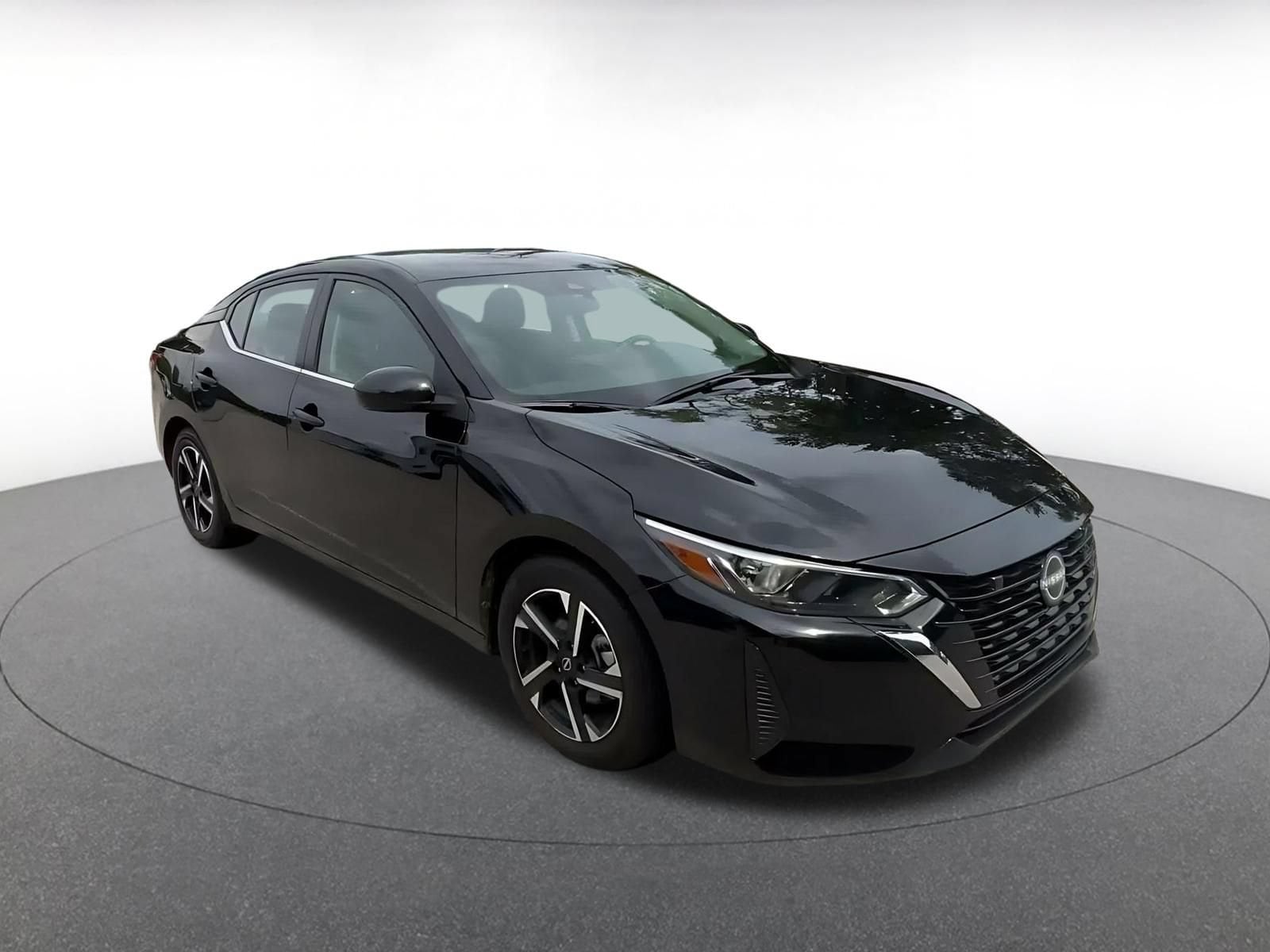 Thumbnail: 2025 Nissan Sentra - 3