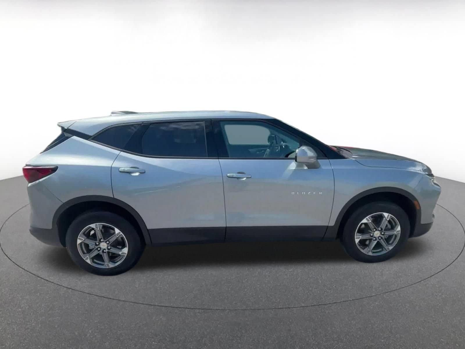 Thumbnail: 2026 Chevrolet Blazer - 15