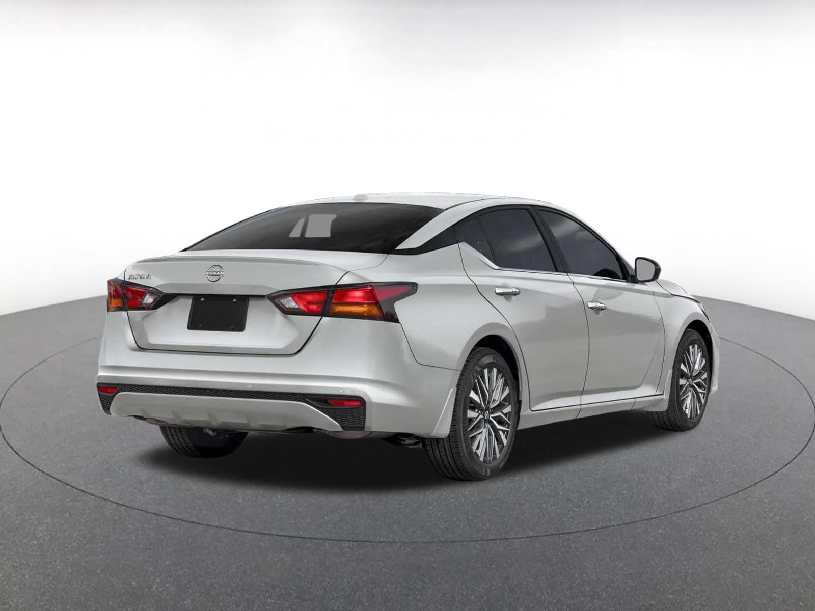 Thumbnail: 2025 Nissan Altima - 2