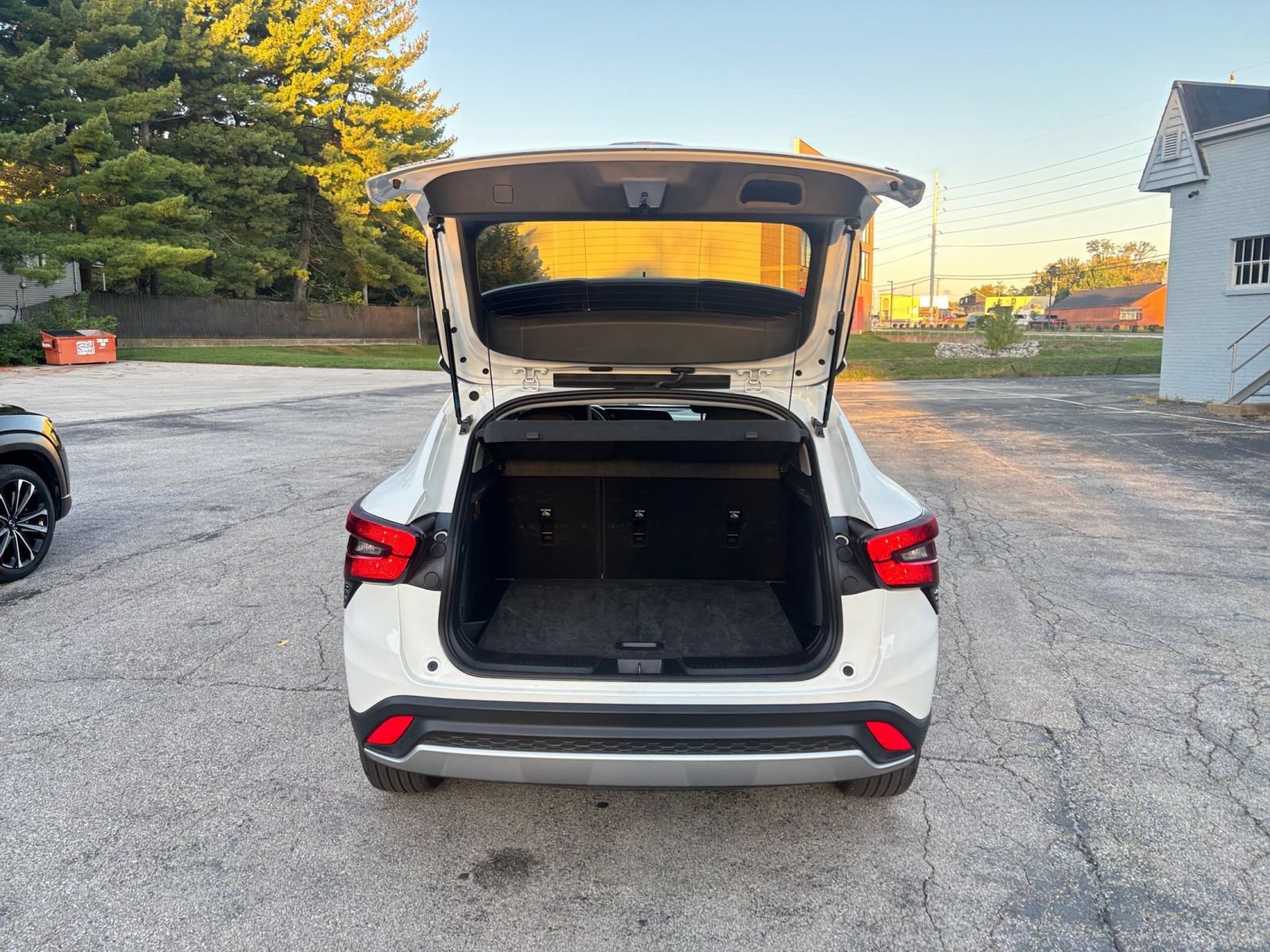 Thumbnail: 2026 Chevrolet Trax - 30