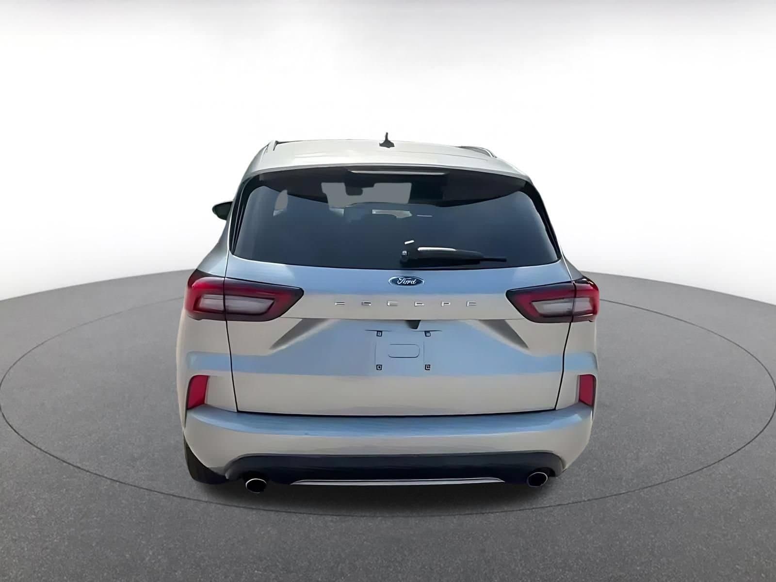 Thumbnail: 2024 Ford Escape - 12