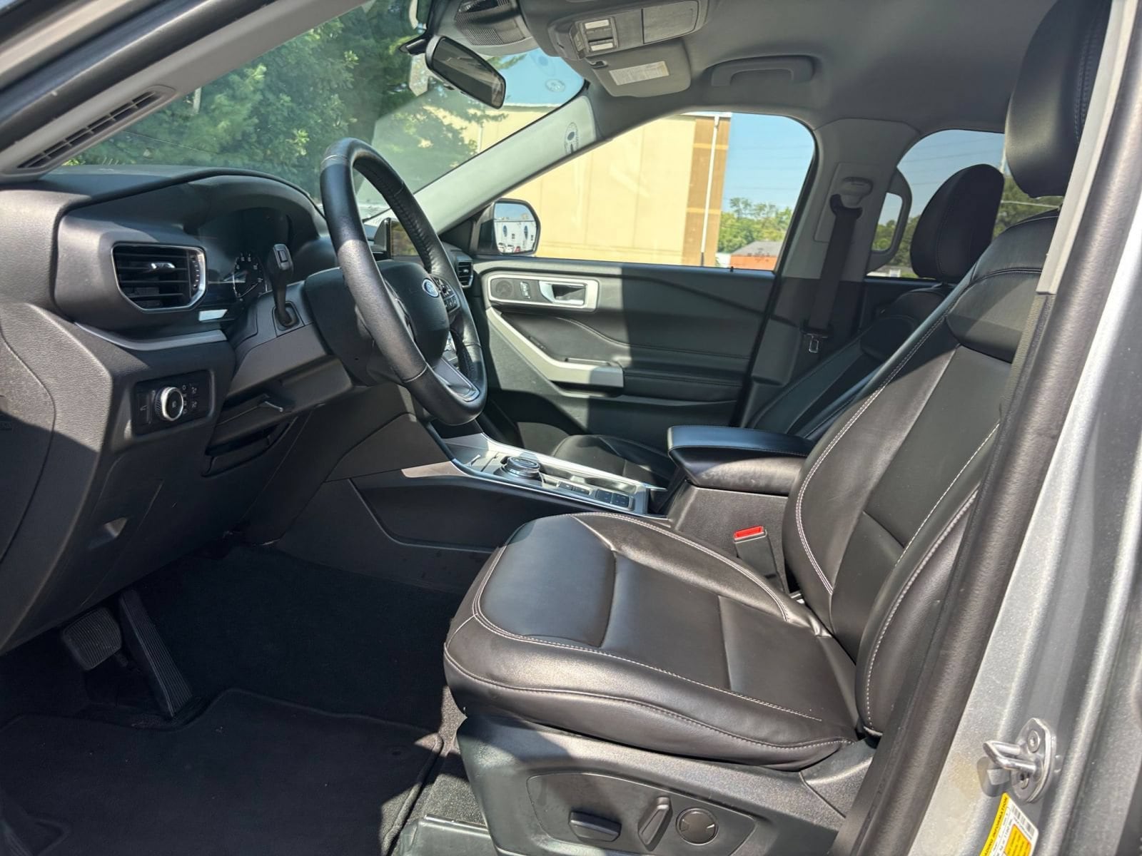 Thumbnail: 2024 Ford Explorer - 27