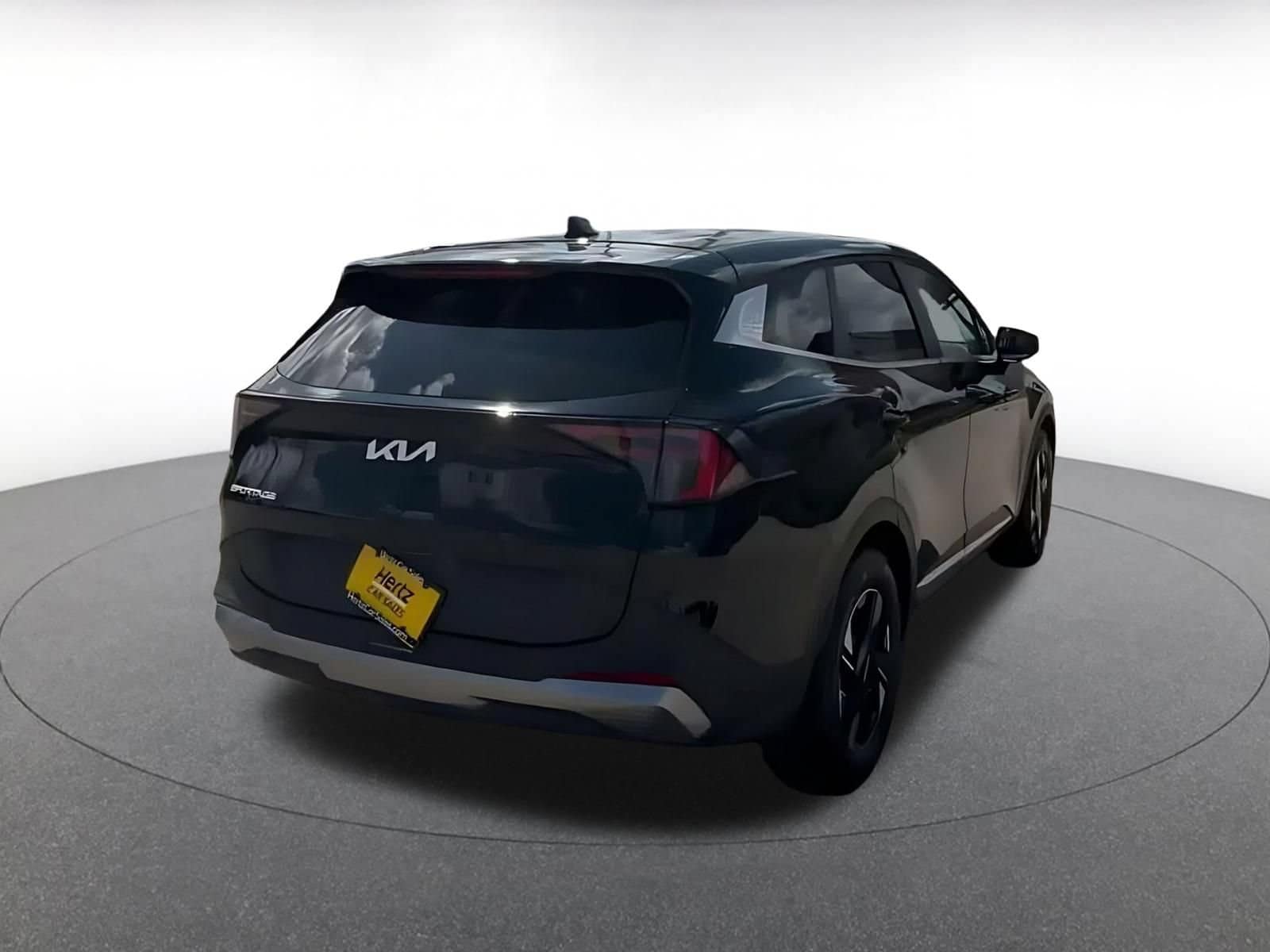 Thumbnail: 2026 Kia Sportage - 14