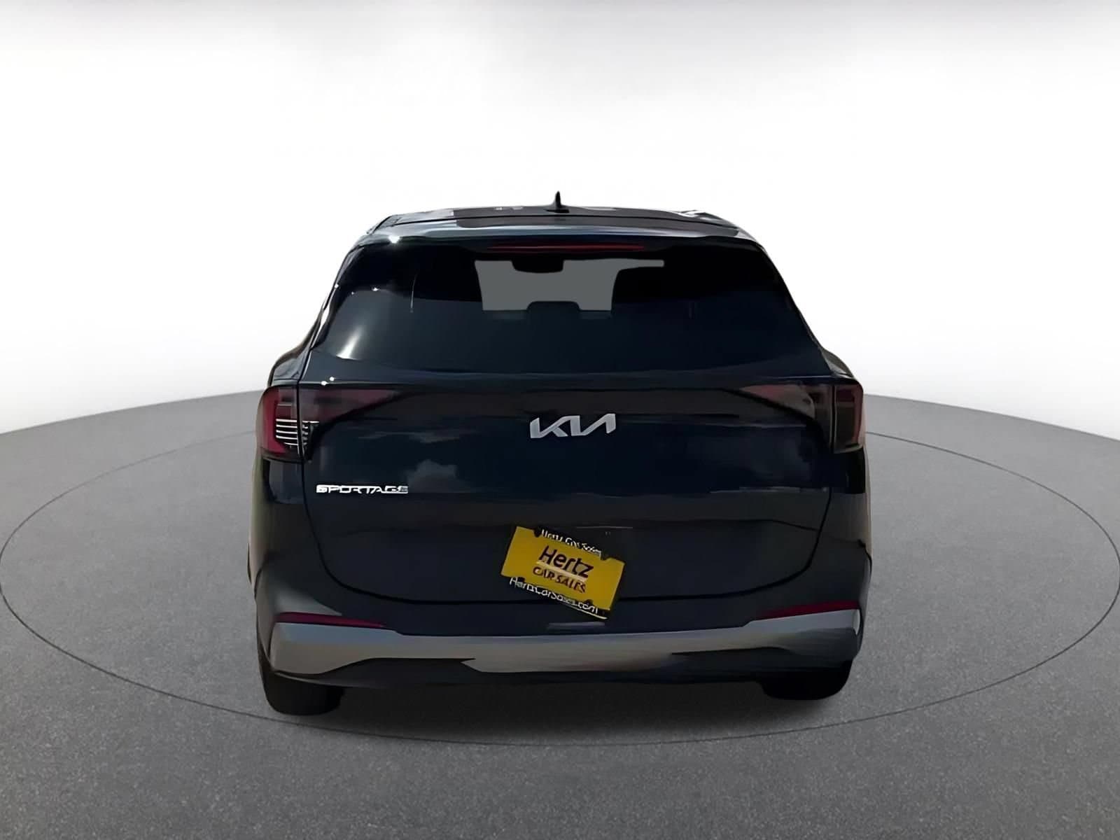 Thumbnail: 2026 Kia Sportage - 12