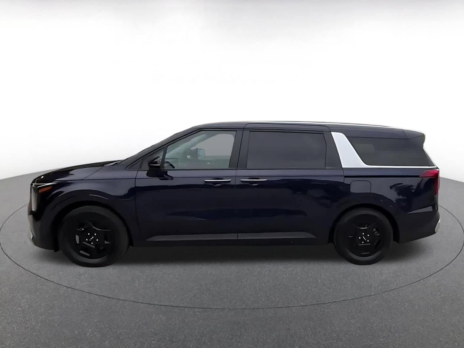 Thumbnail: 2026 Kia Carnival - 8