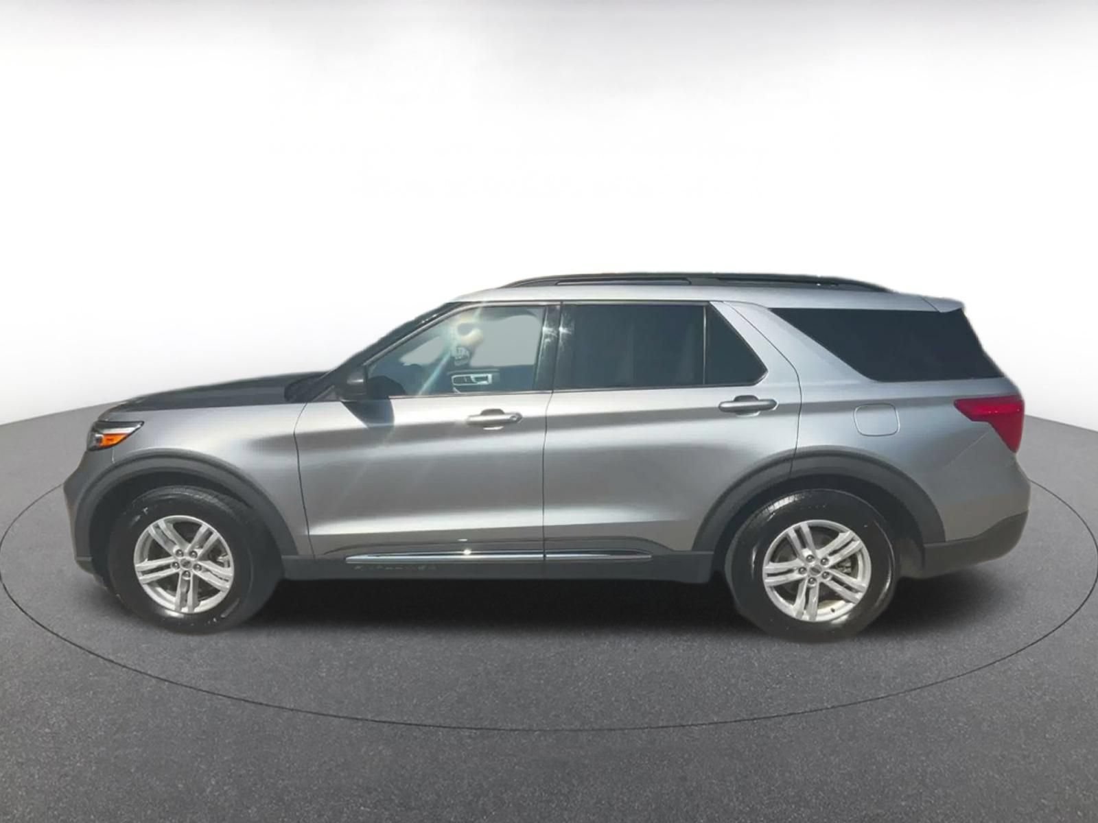 Thumbnail: 2024 Ford Explorer - 8