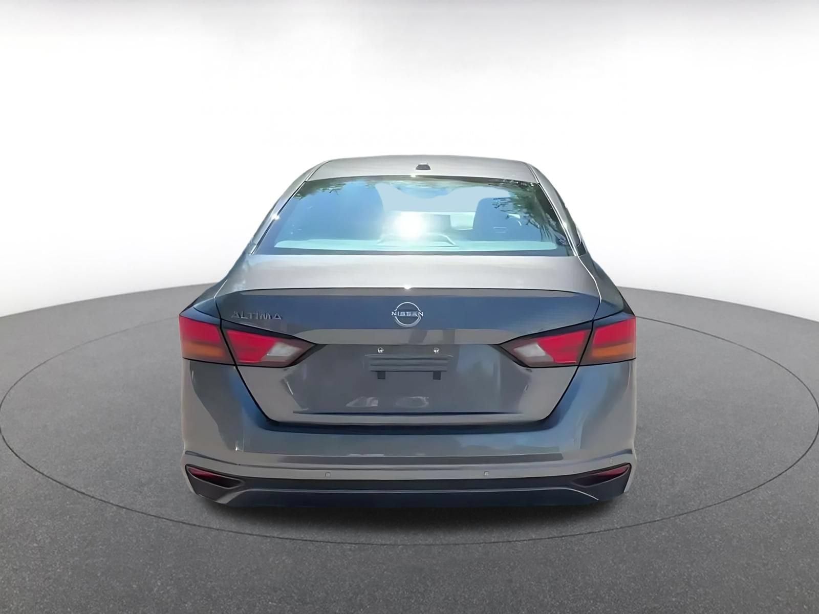 Thumbnail: 2025 Nissan Altima - 10