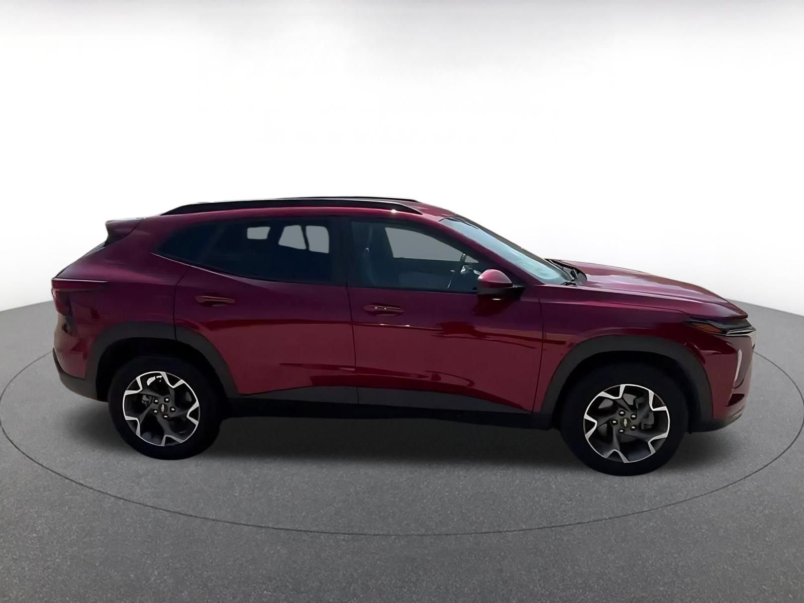 Thumbnail: 2025 Chevrolet Trax - 15