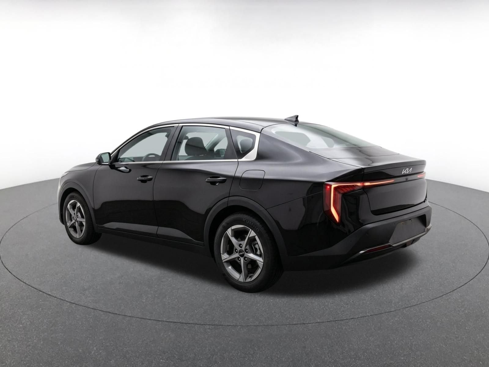 Thumbnail: 2026 Kia K4 - 6