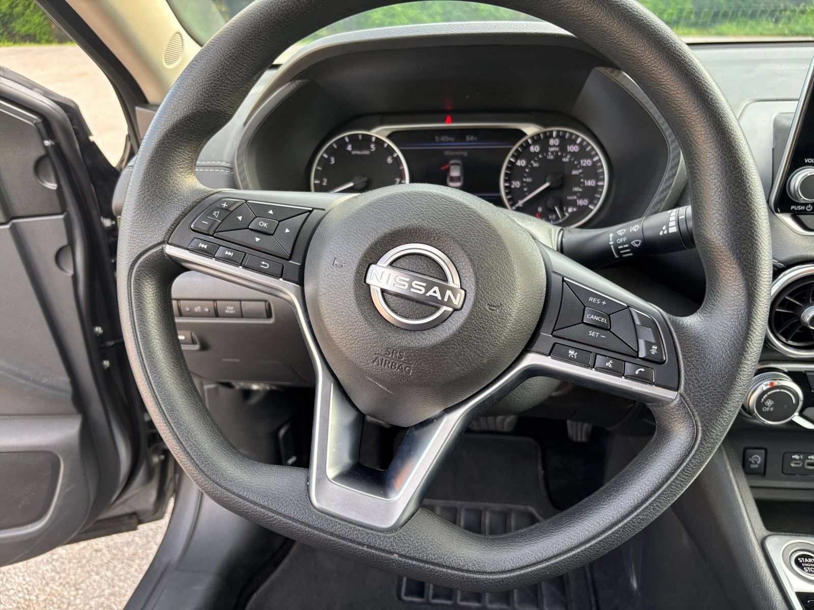 Thumbnail: 2025 Nissan Sentra - 31