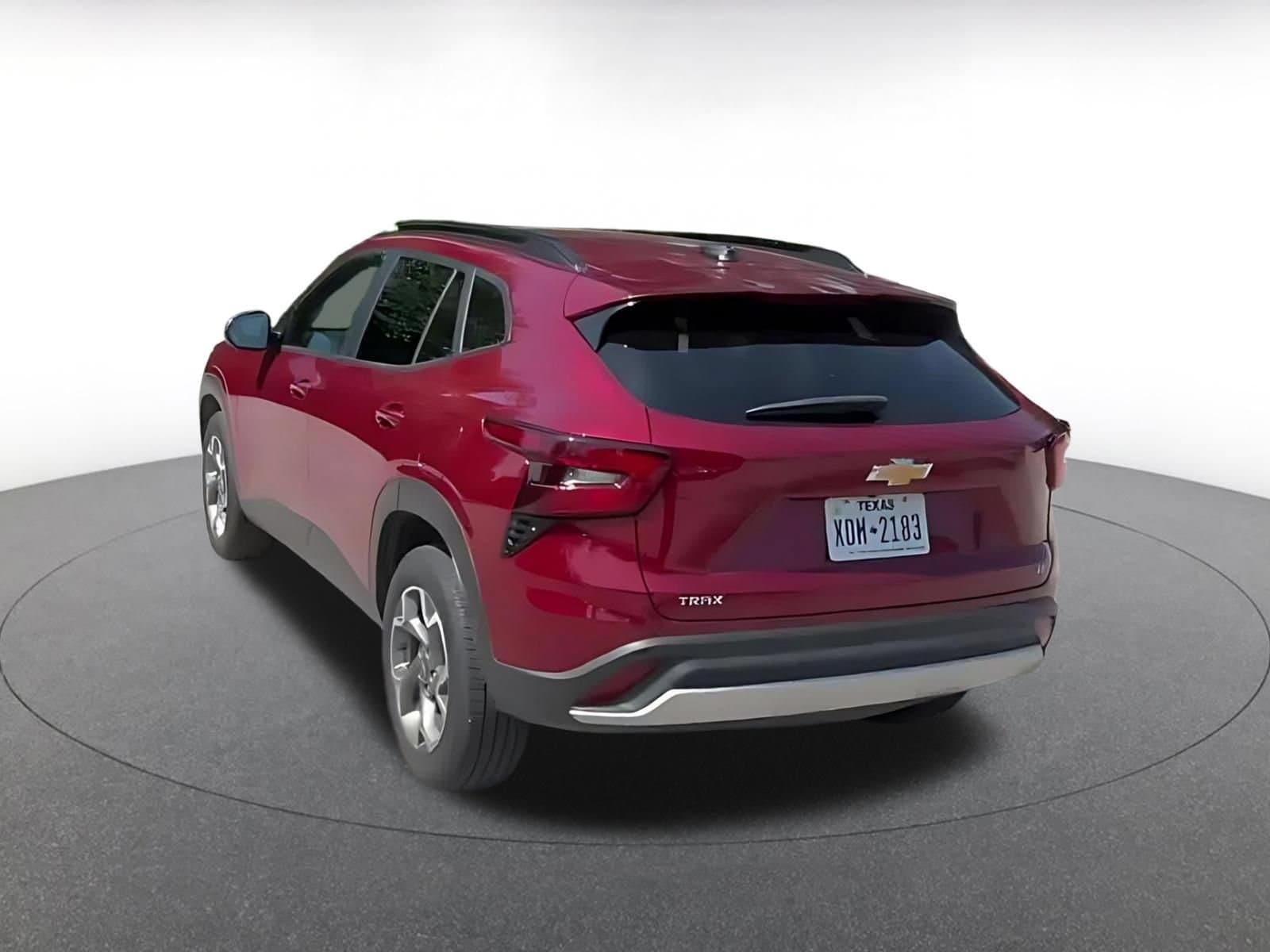 Thumbnail: 2025 Chevrolet Trax - 9