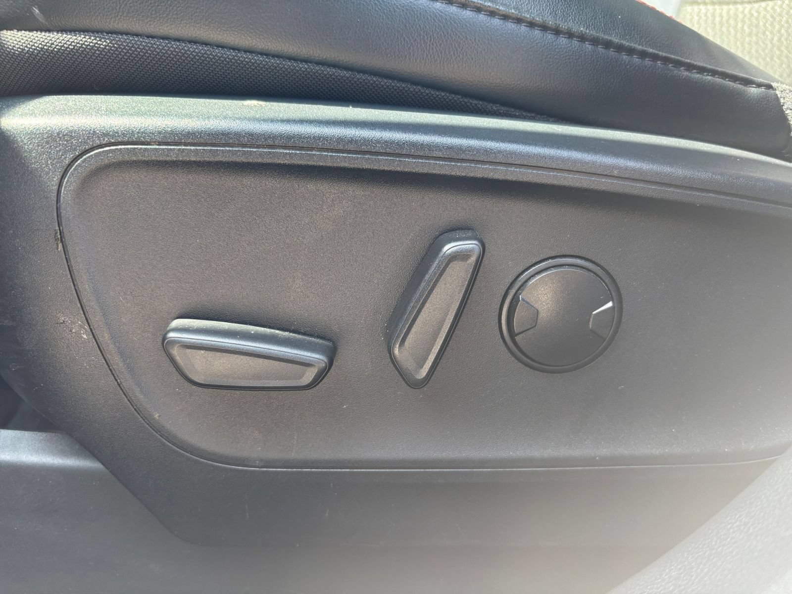 Thumbnail: 2024 Ford Escape - 21