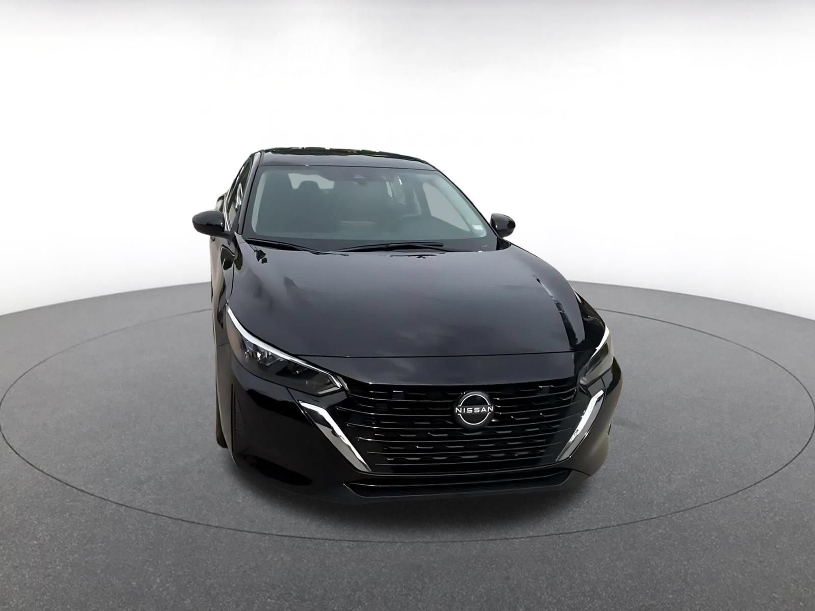 Thumbnail: 2025 Nissan Sentra - 4