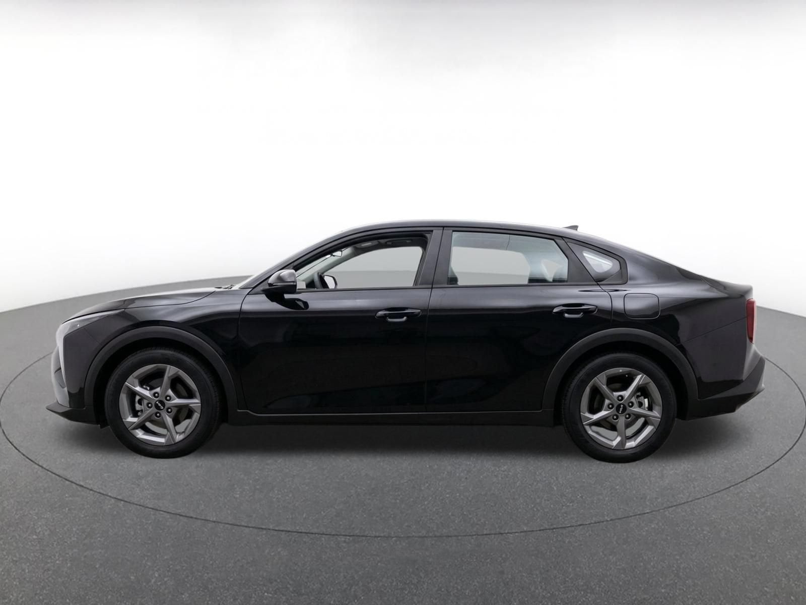 Thumbnail: 2026 Kia K4 - 4