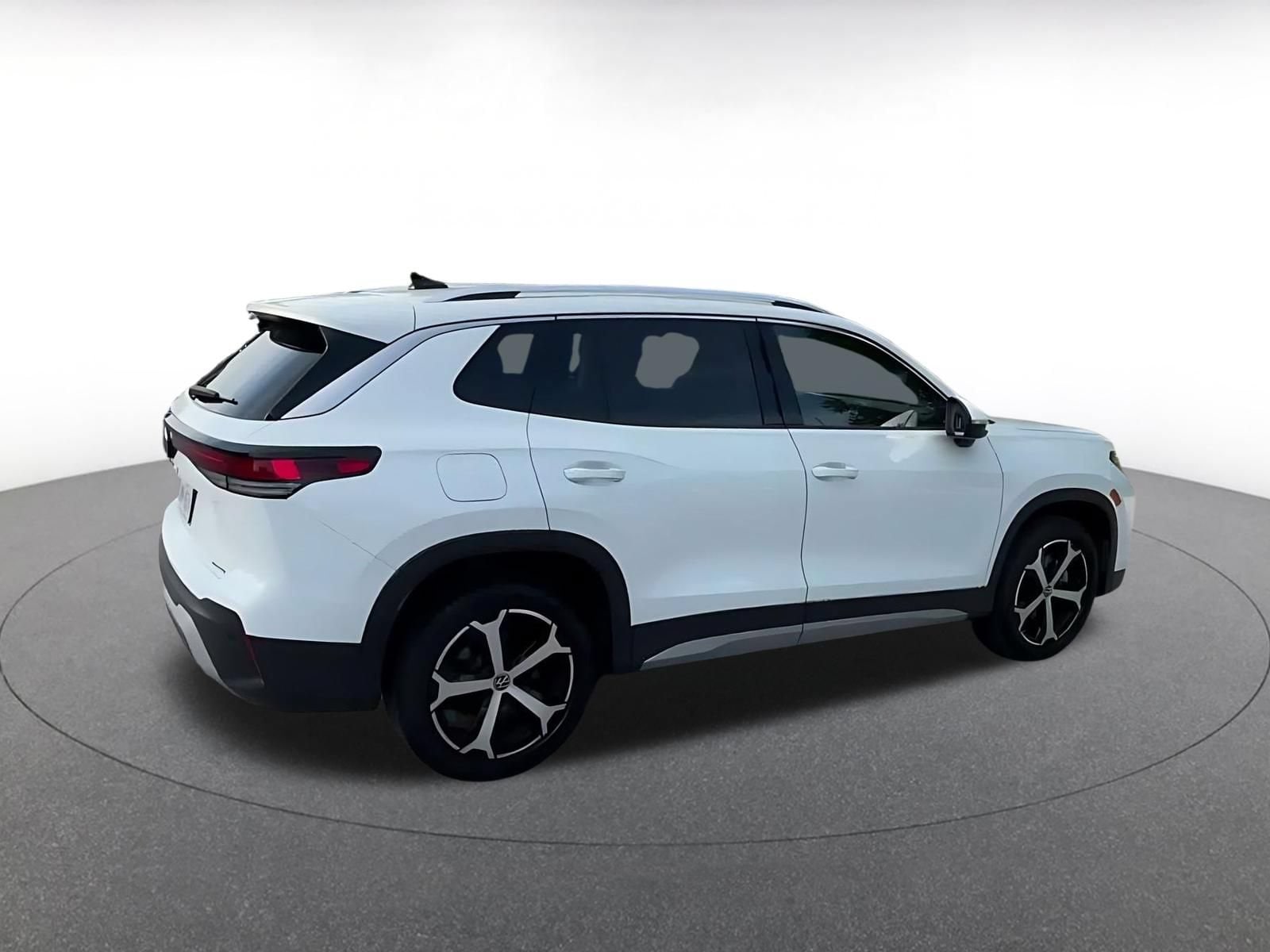 Thumbnail: 2026 Volkswagen Tiguan - 14