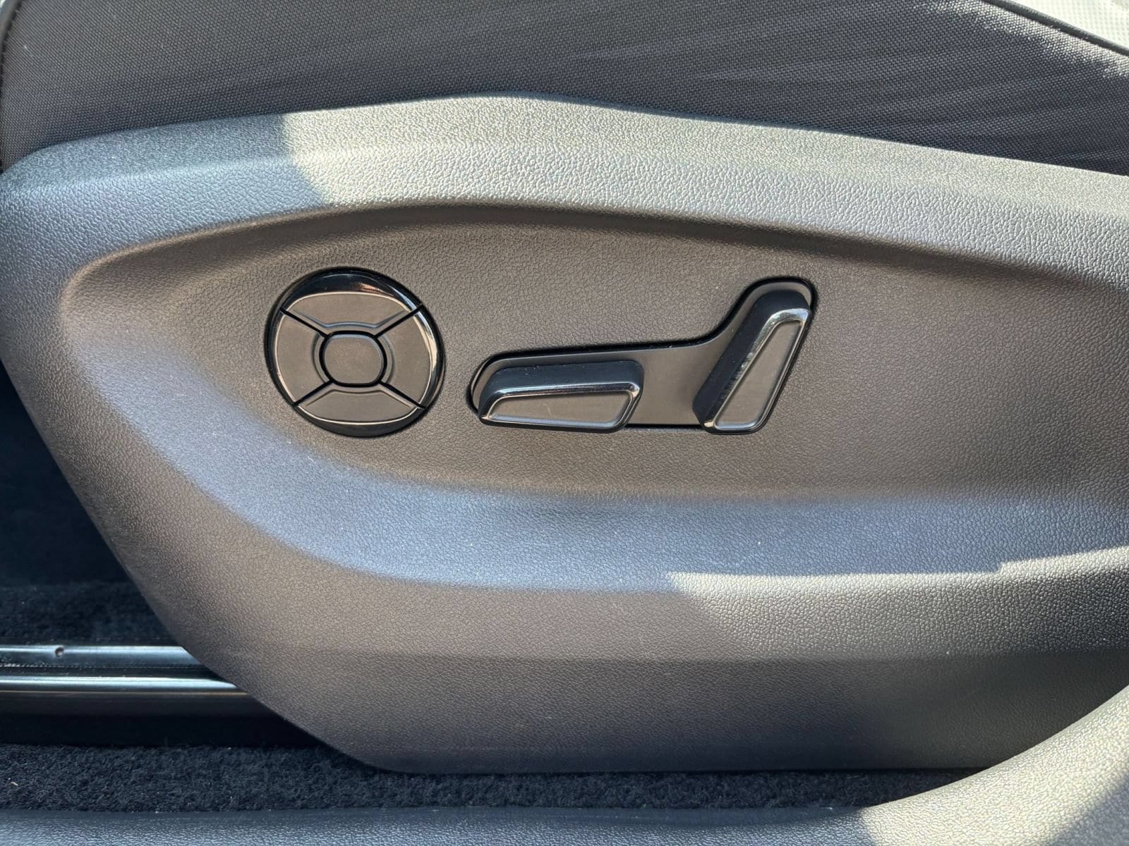 Thumbnail: 2026 Volkswagen Tiguan - 21