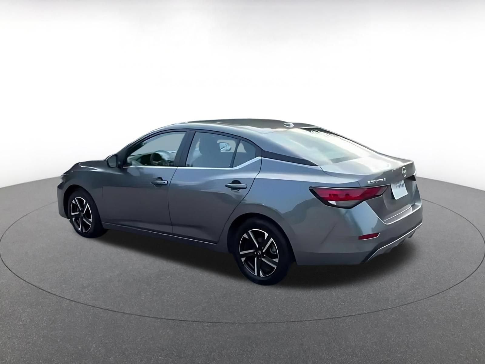Thumbnail: 2025 Nissan Sentra - 9
