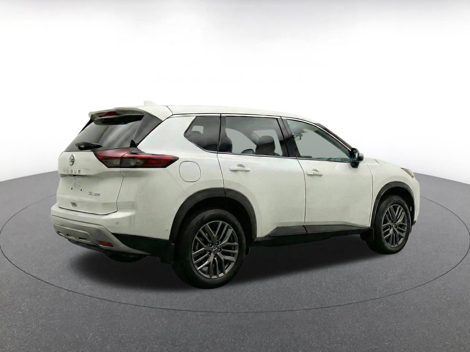 Thumbnail: 2026 Nissan Rogue - 10