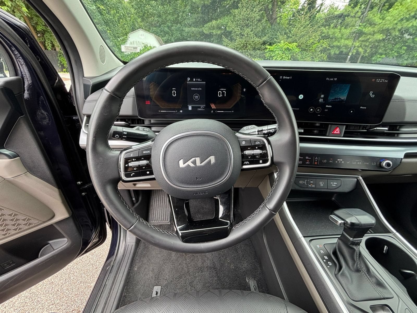 Thumbnail: 2026 Kia Carnival - 35