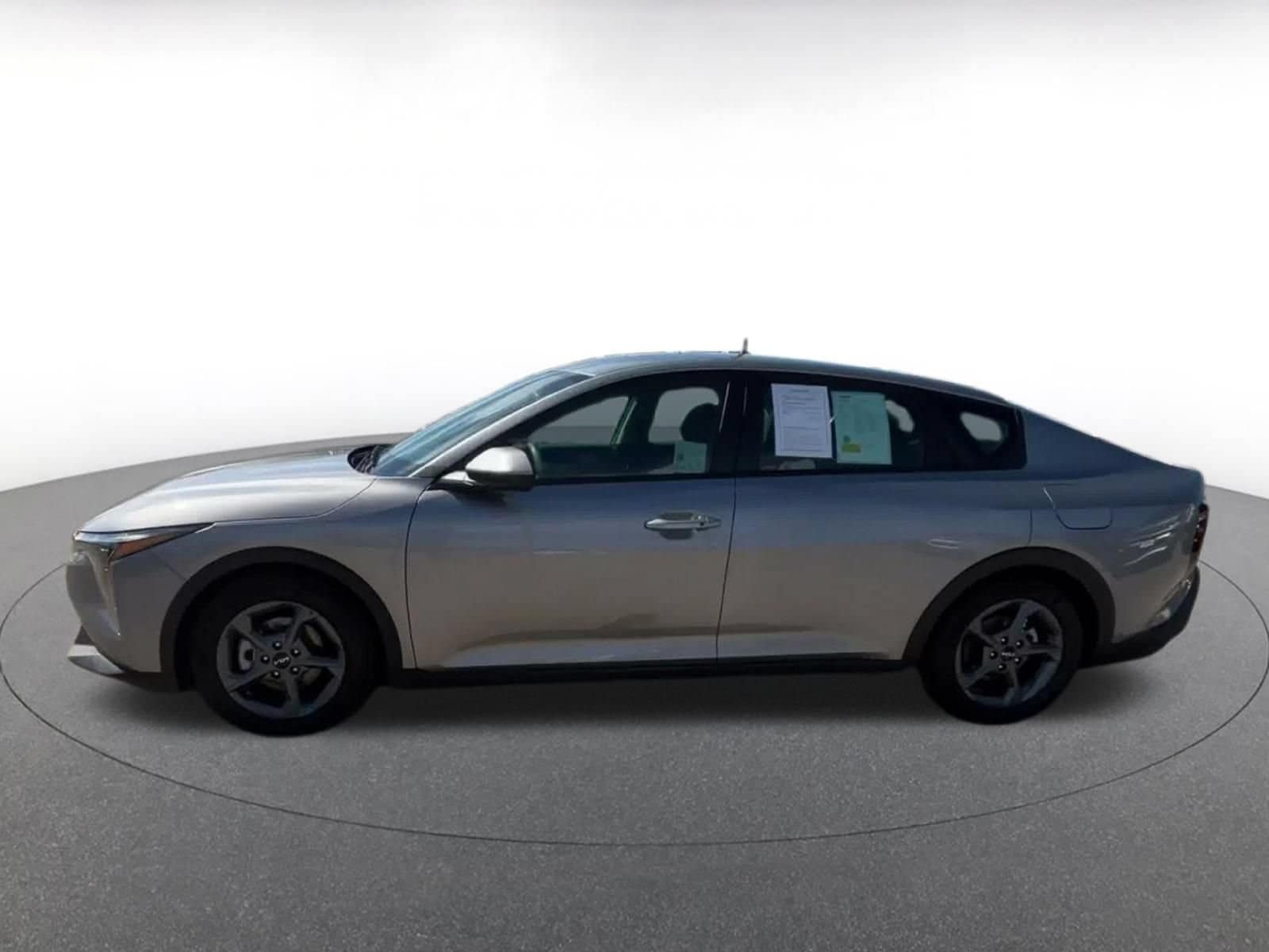Thumbnail: 2026 Kia K4 - 8