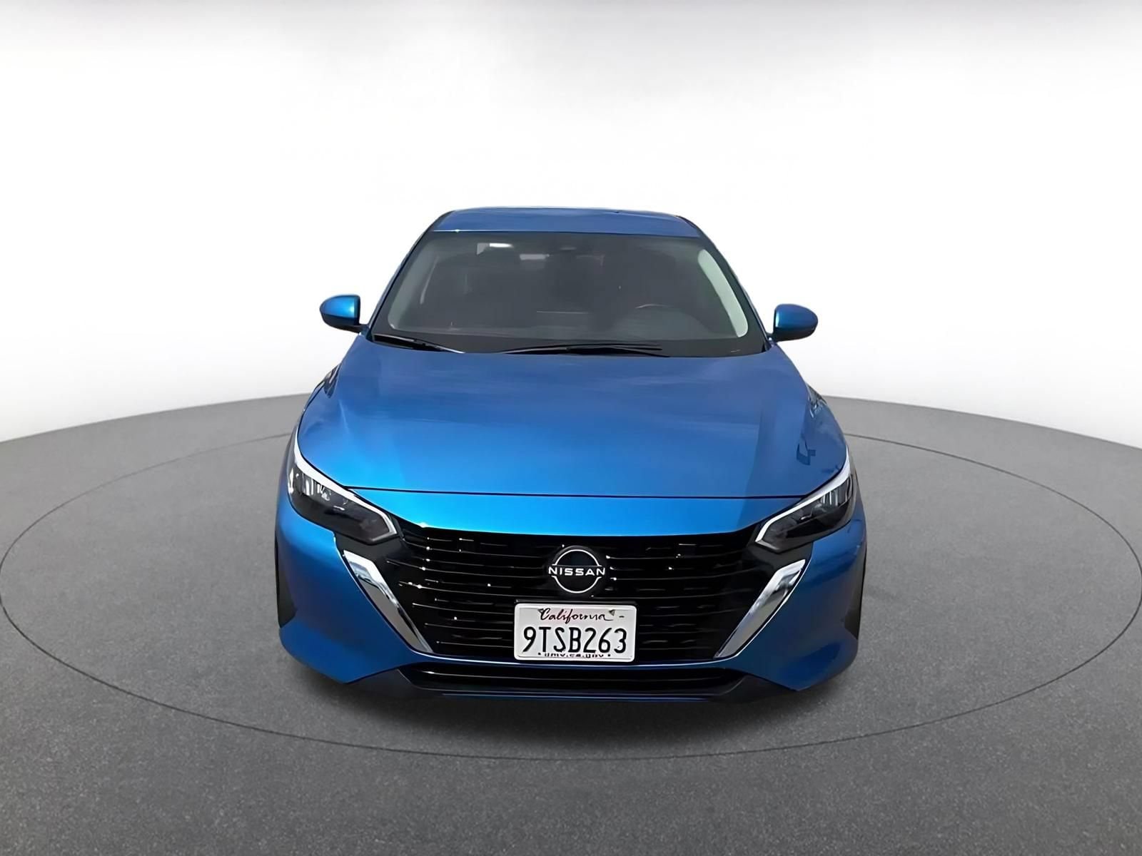 Thumbnail: 2025 Nissan Sentra - 4
