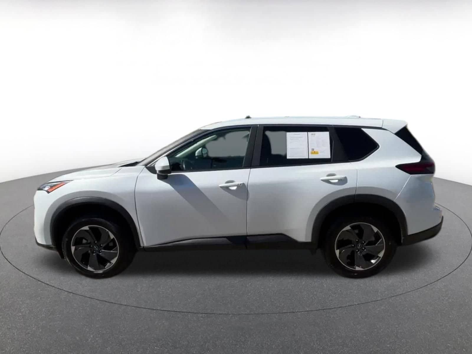 Thumbnail: 2025 Nissan Rogue - 8