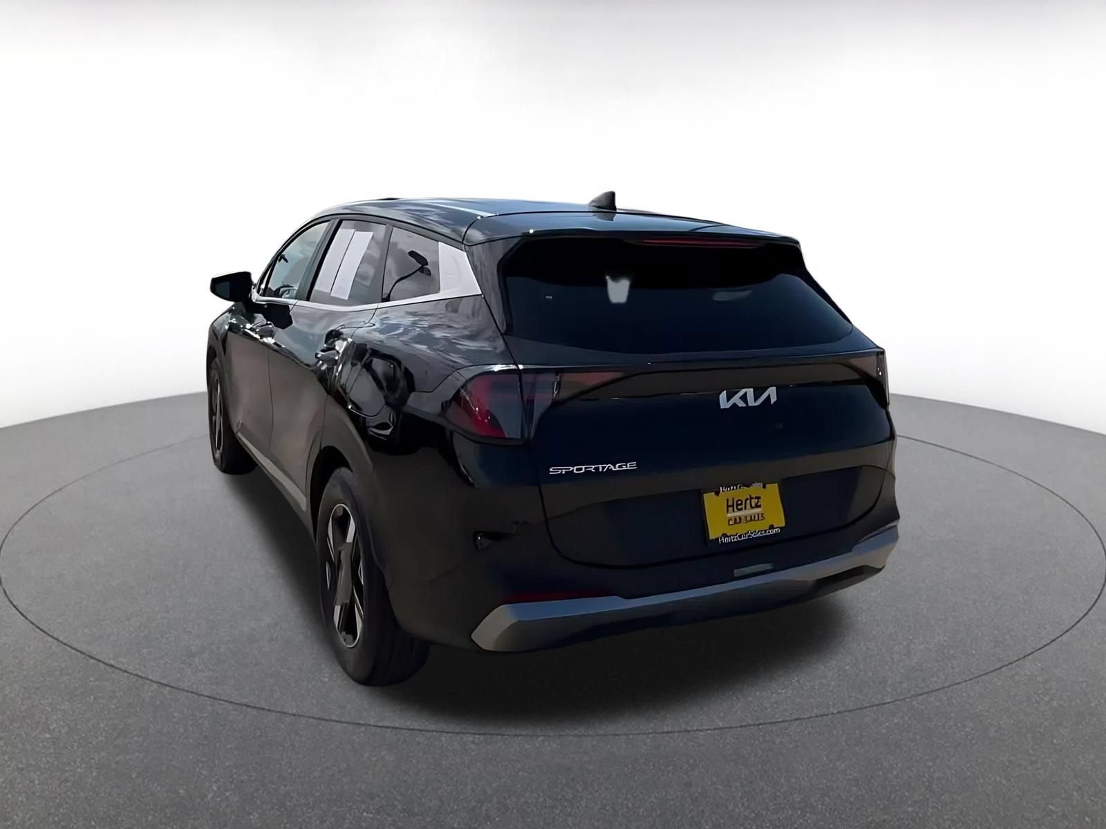Thumbnail: 2026 Kia Sportage - 10