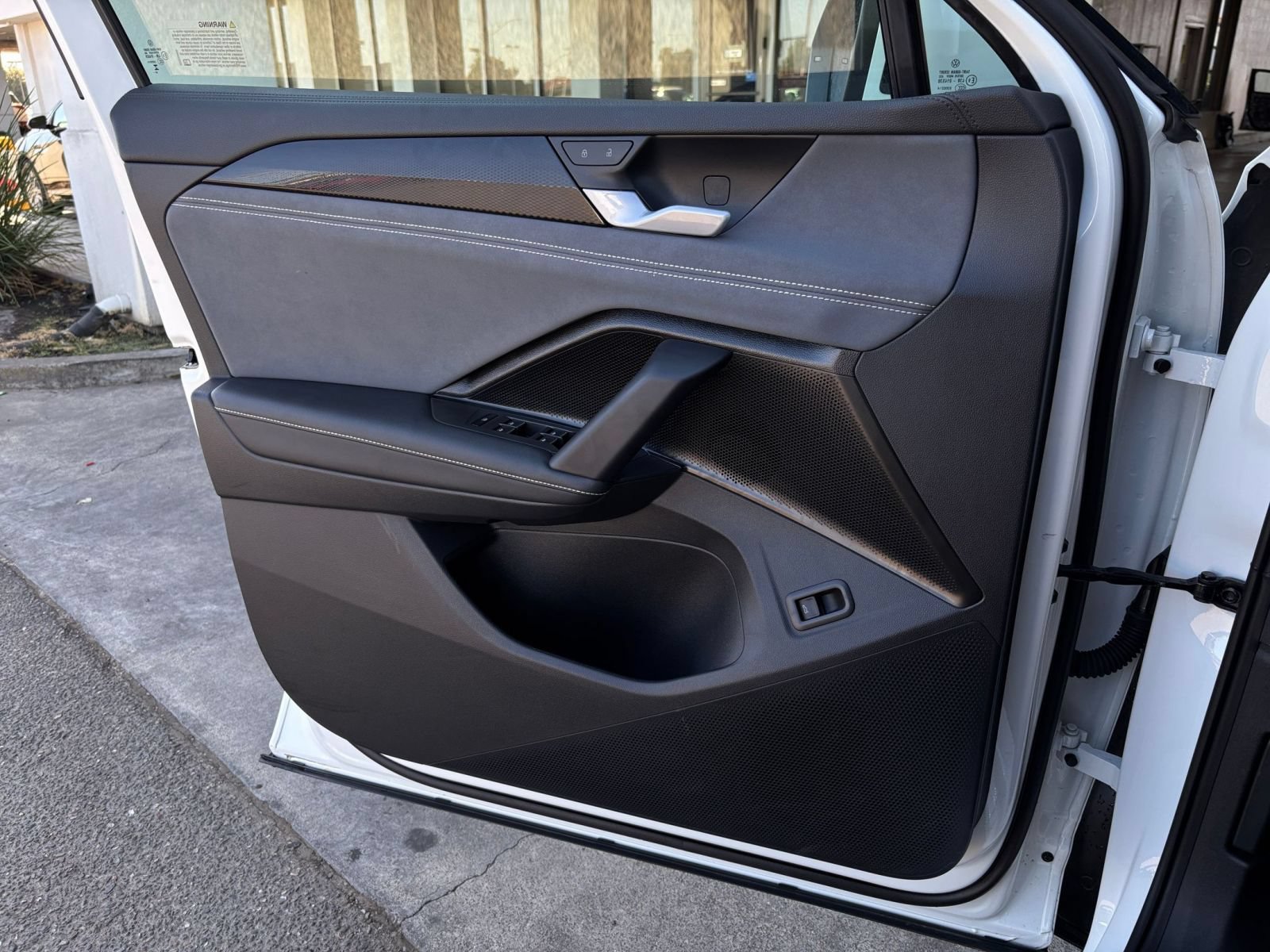 Thumbnail: 2026 Volkswagen Tiguan - 18