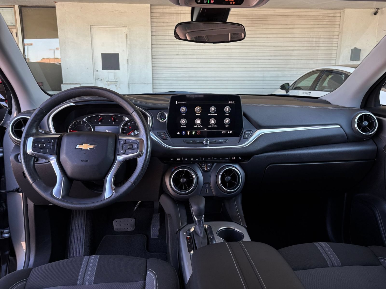 Thumbnail: 2025 Chevrolet Blazer - 33