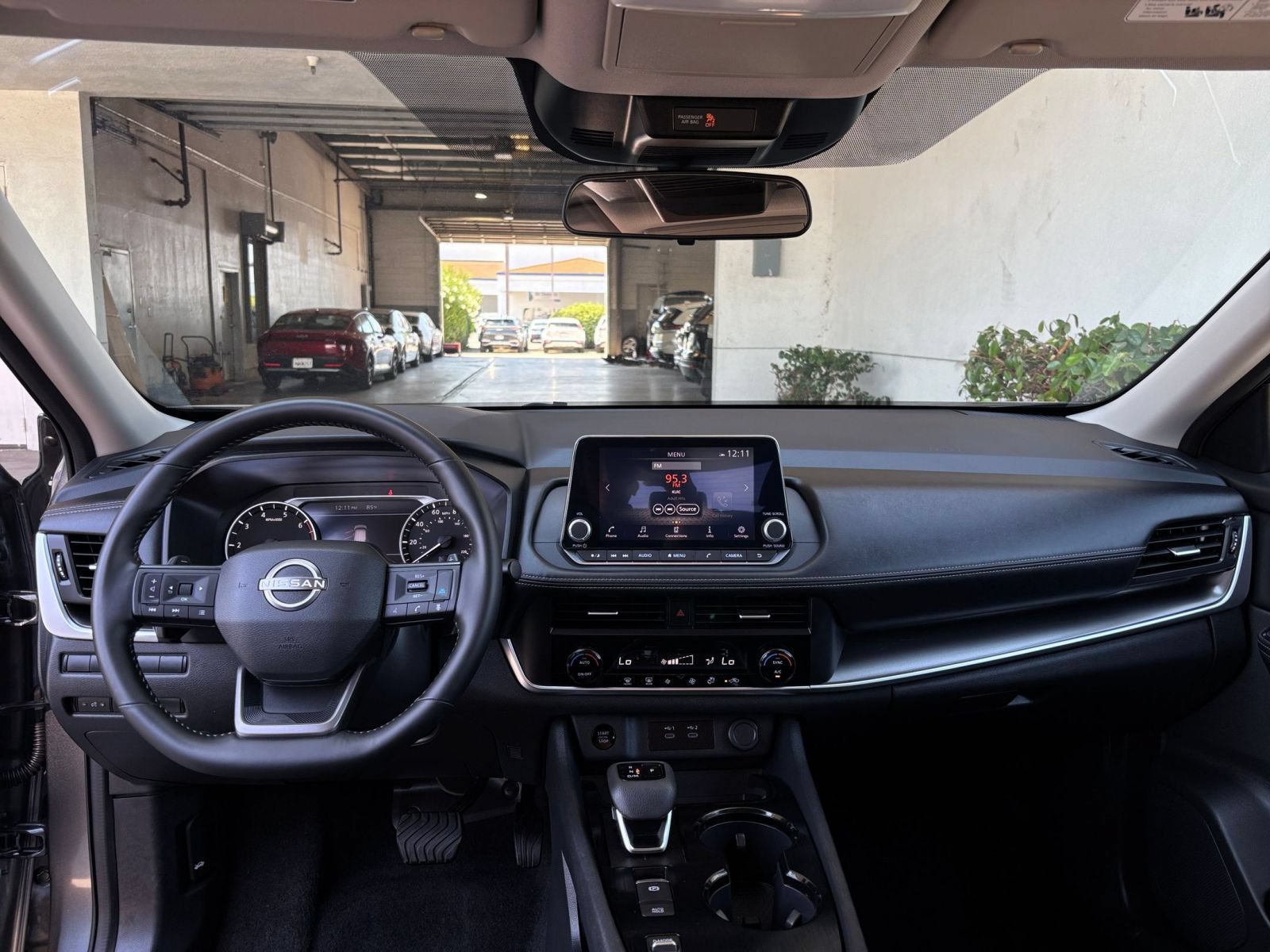 Thumbnail: 2025 Nissan Rogue - 34