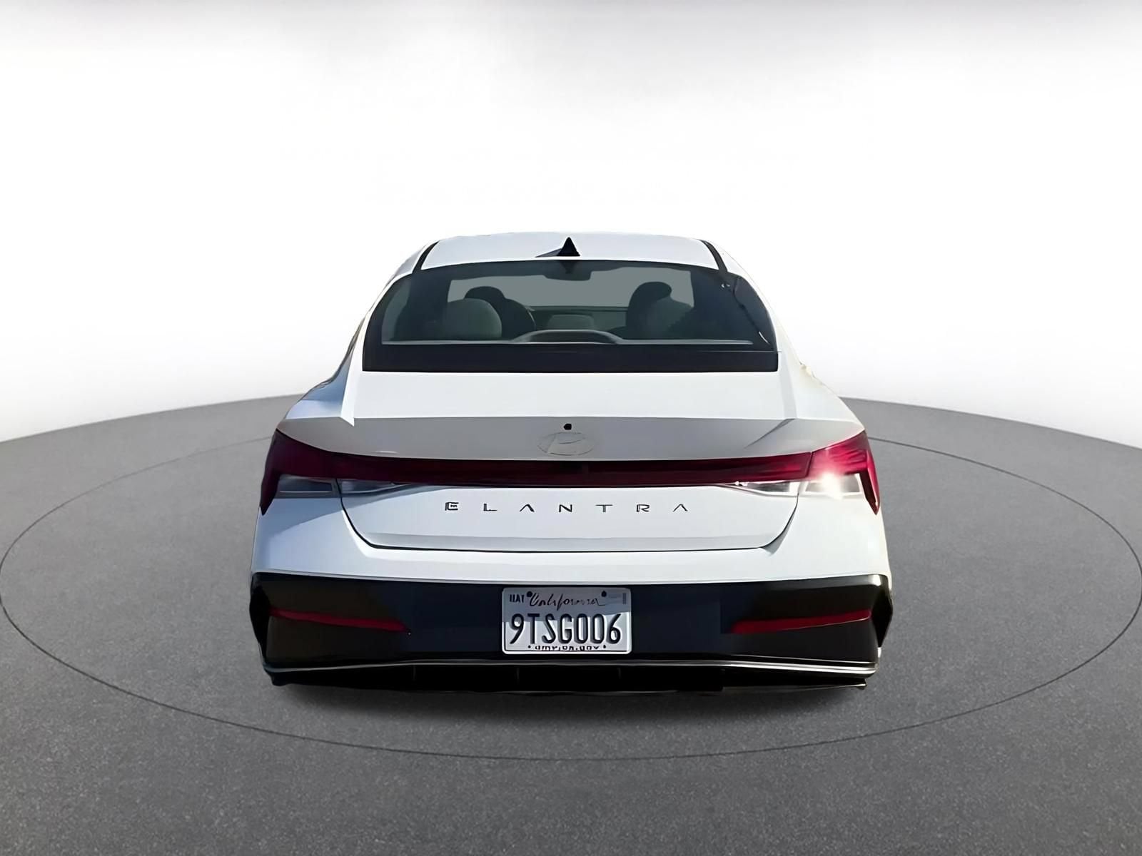 Thumbnail: 2025 Hyundai Elantra - 12