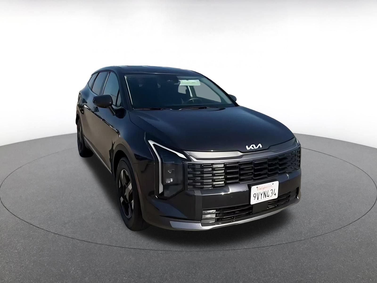 Thumbnail: 2026 Kia Sportage - 3