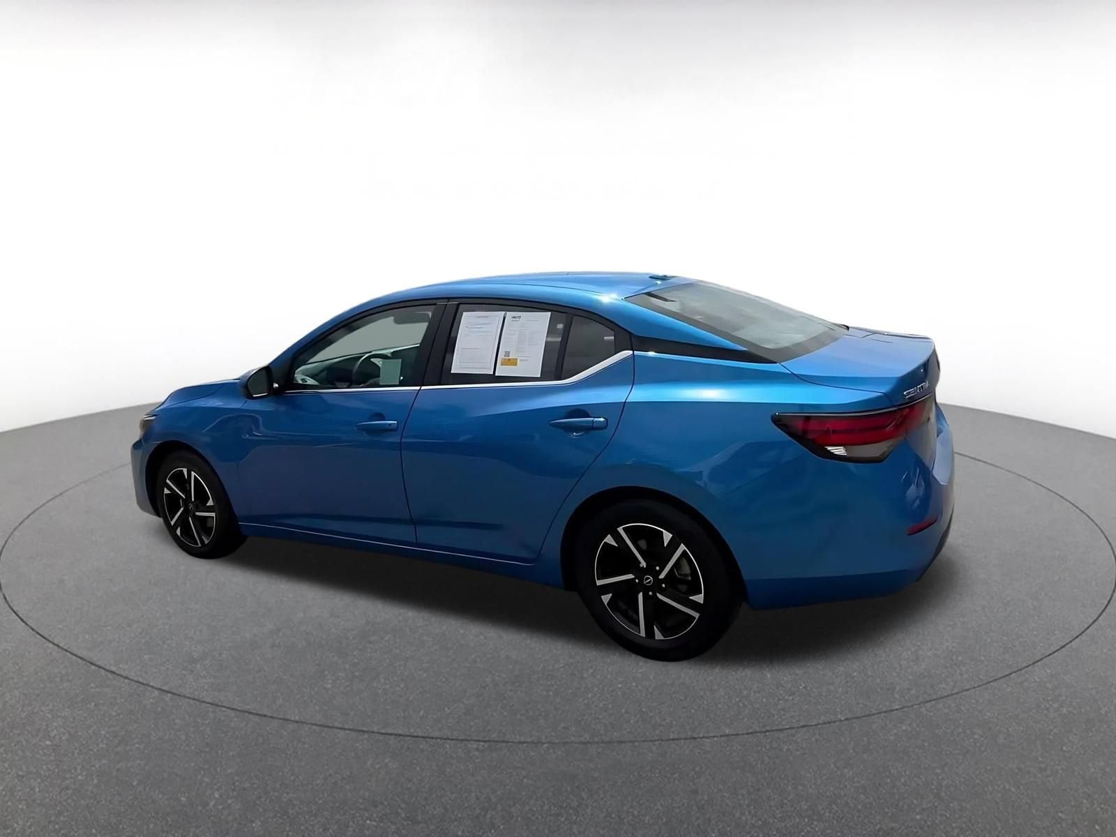 Thumbnail: 2025 Nissan Sentra - 9