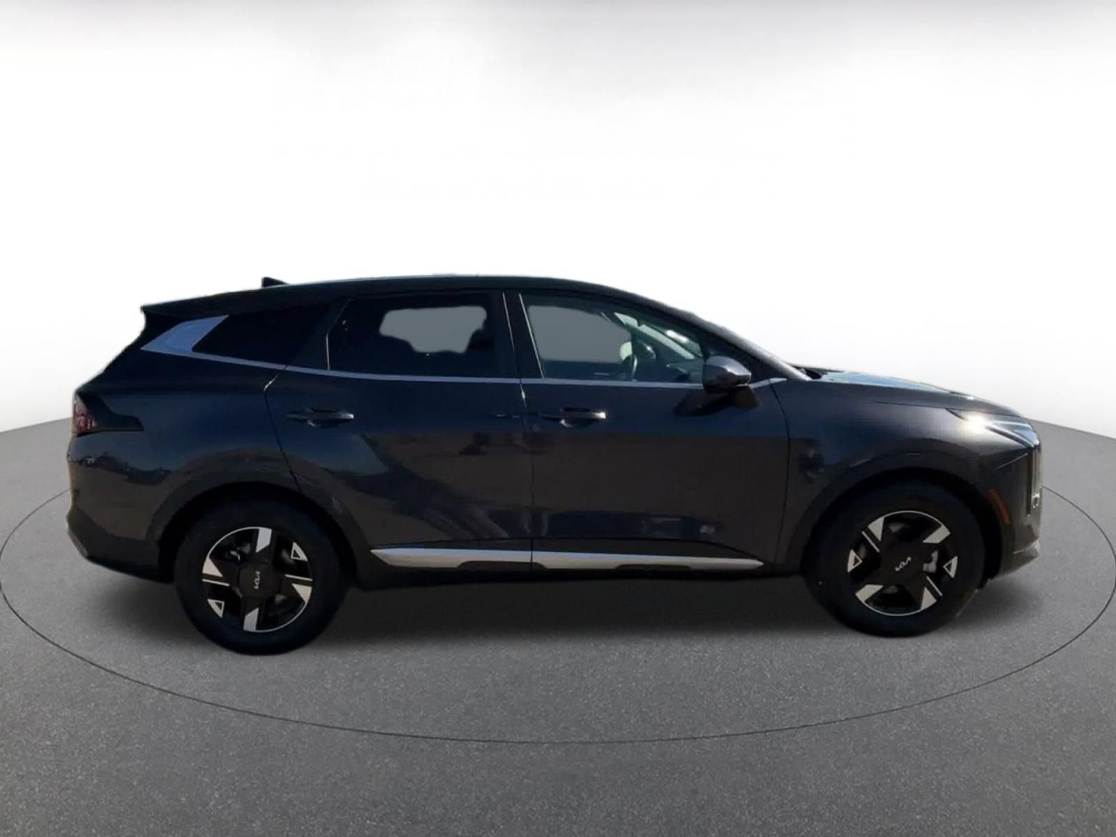 Thumbnail: 2026 Kia Sportage - 15