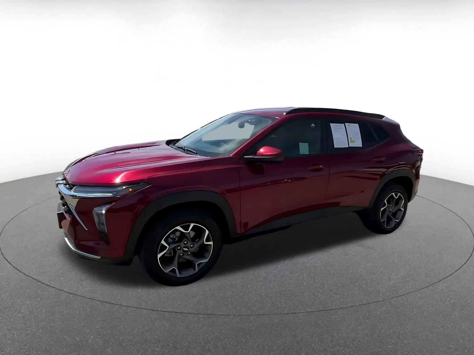 Thumbnail: 2025 Chevrolet Trax - 7