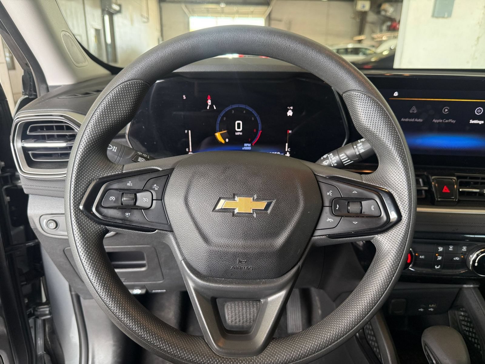 Thumbnail: 2025 Chevrolet TrailBlazer - 26