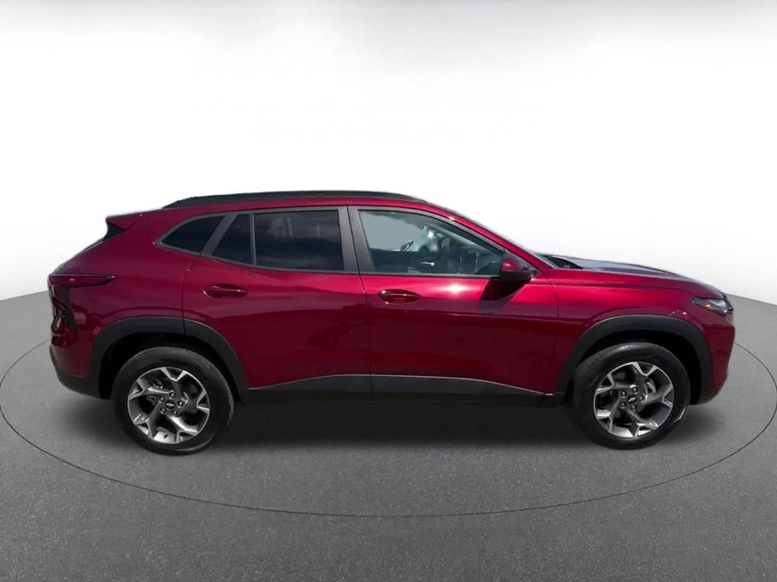 Thumbnail: 2025 Chevrolet Trax - 15