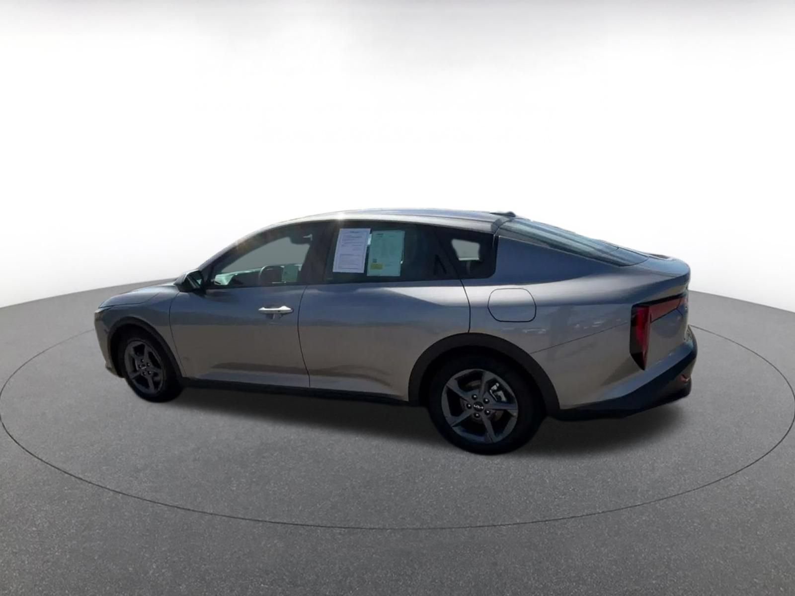 Thumbnail: 2026 Kia K4 - 9