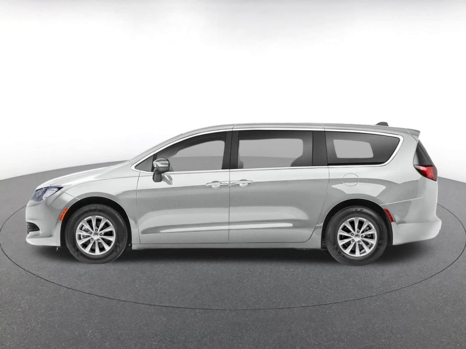 Thumbnail: 2024 Chrysler Voyager - 2