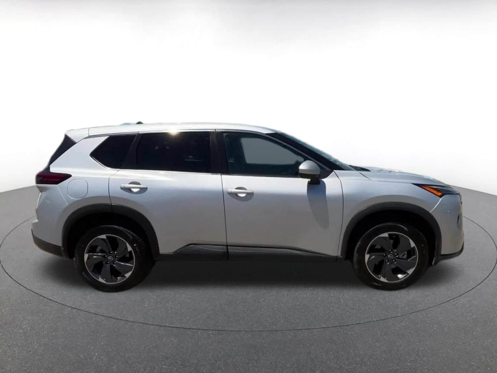 Thumbnail: 2025 Nissan Rogue - 15