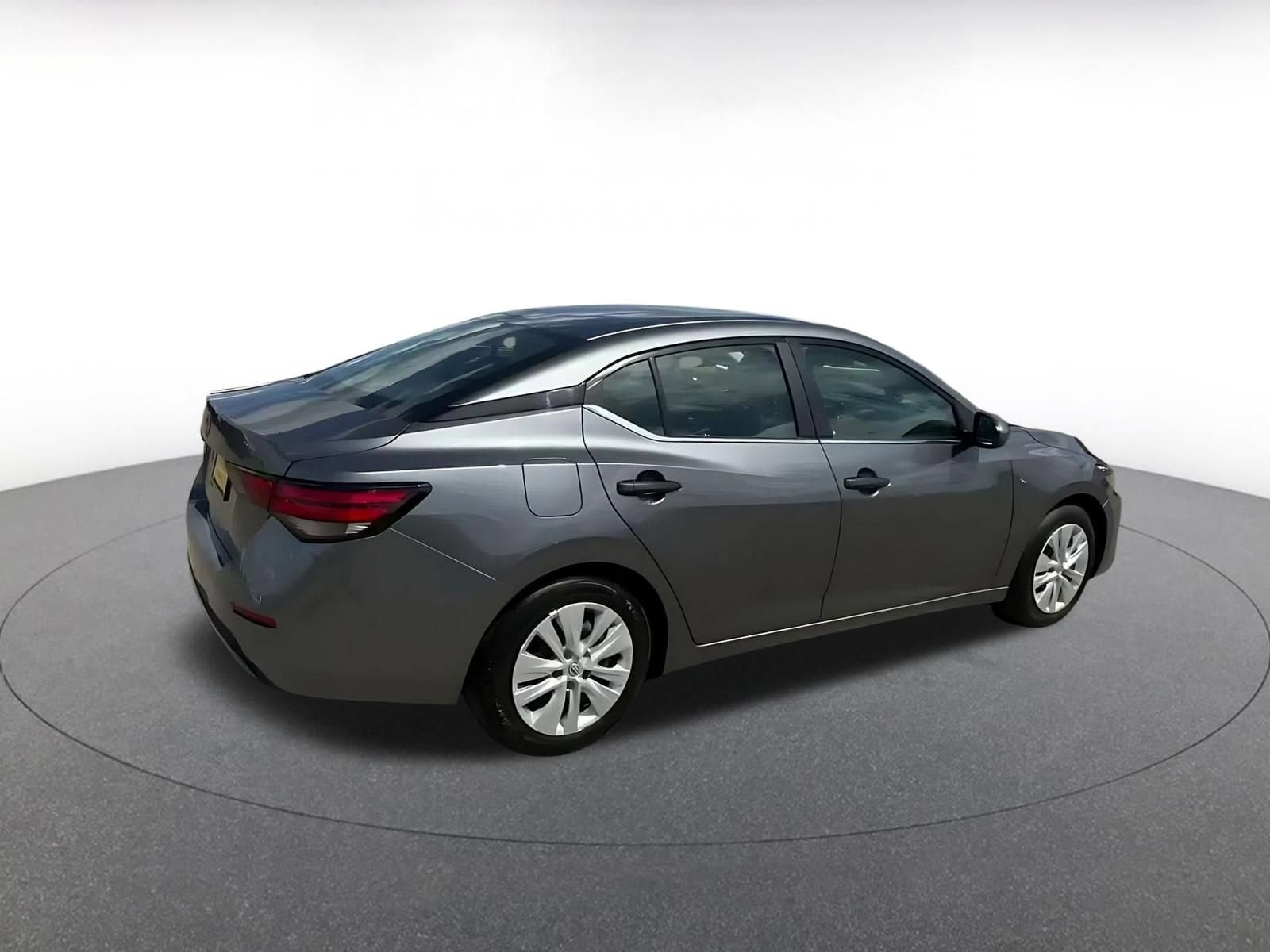 Thumbnail: 2025 Nissan Sentra - 14