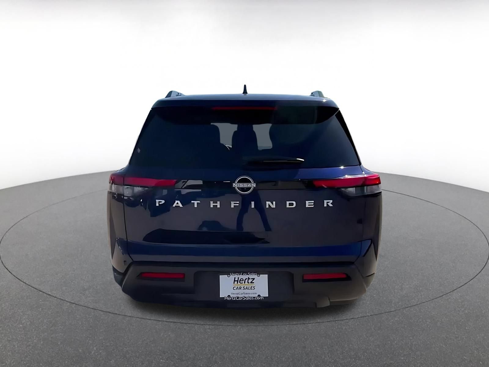 Thumbnail: 2025 Nissan Pathfinder - 12
